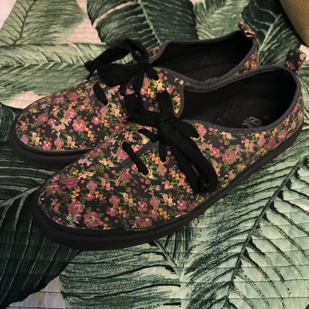 Flower Sneakers